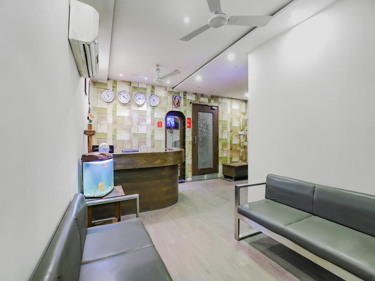 Oyo 81042 Rajput Resort Patiāla Dış mekan fotoğraf
